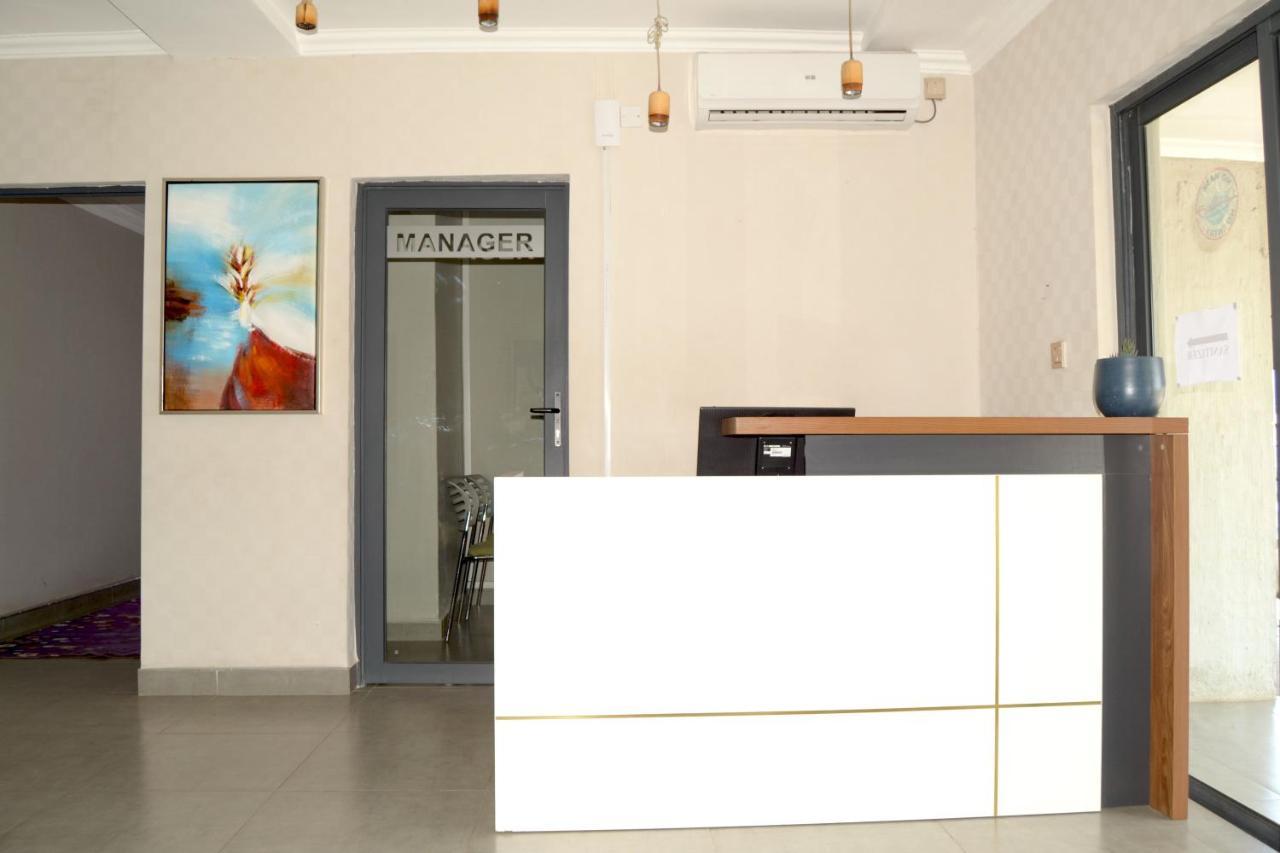 Phudzi Hotel Letlhakane Zewnętrze zdjęcie